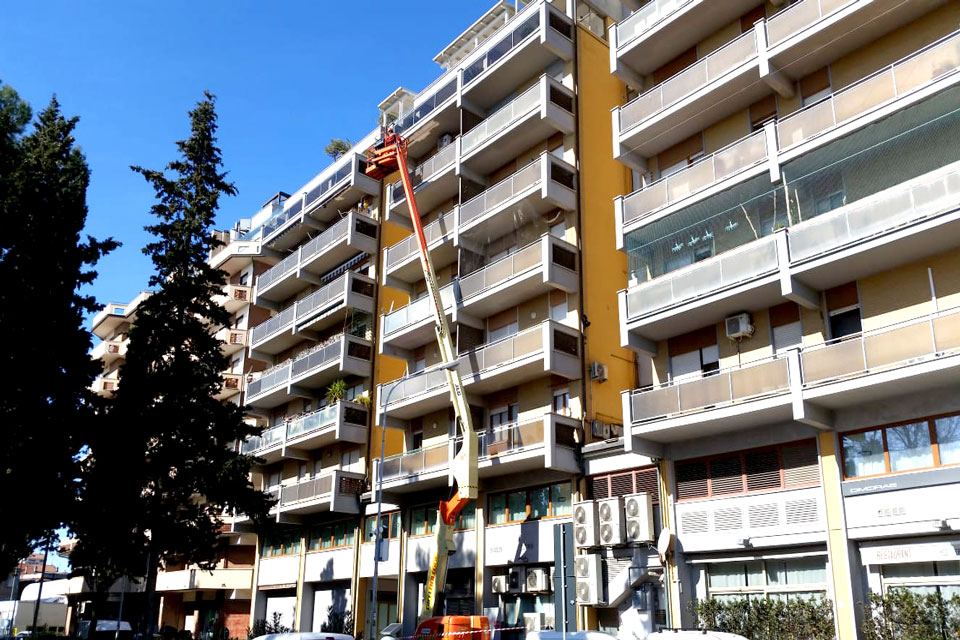 Cestello elevatore semovente